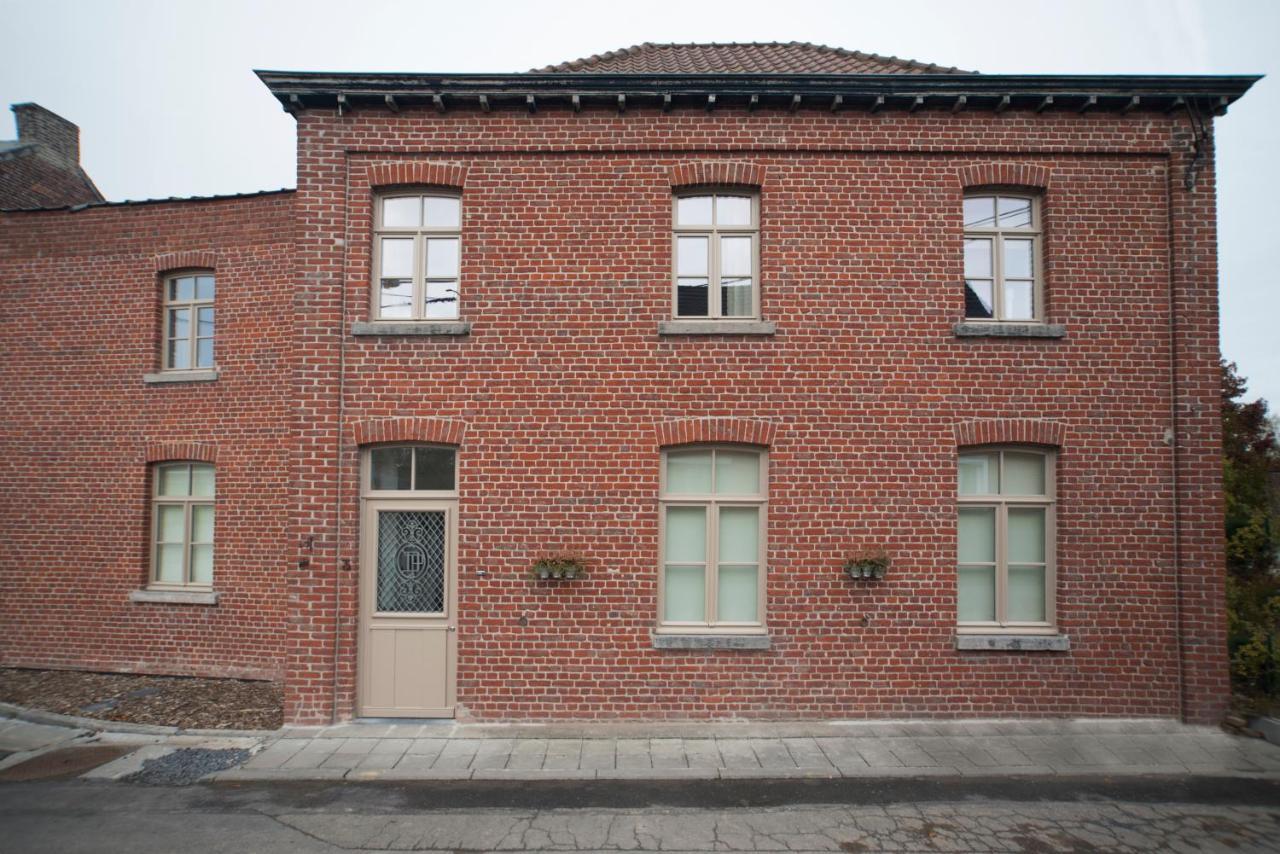 Au Pied Du Hetre Villa Турне Екстериор снимка